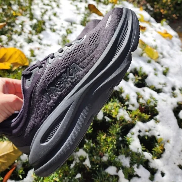 Size 10.5B - Women's HOKA BONDI 9 All Black - Picture 10 of 16